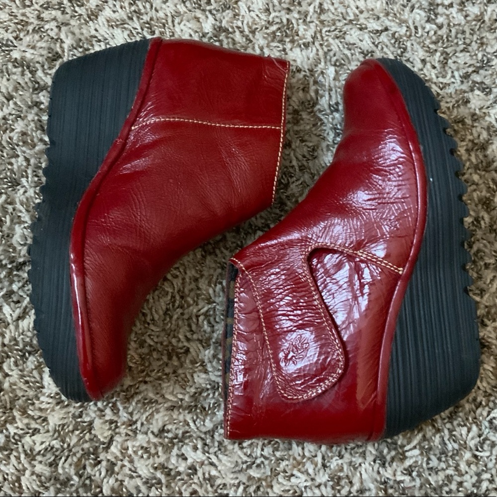 Fly London EUC Red Patent Leather Boots 36